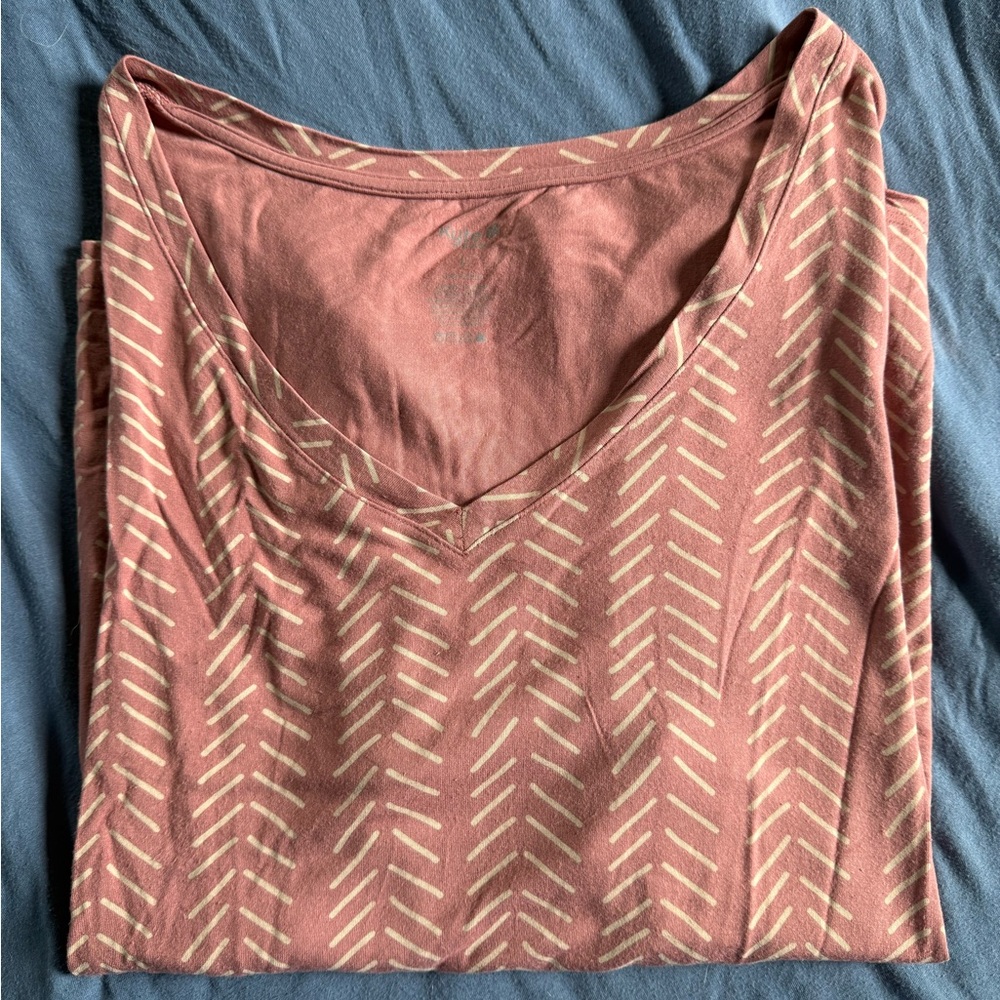Kyte Baby V-Neck Top in Dusty Rose Herringbone
